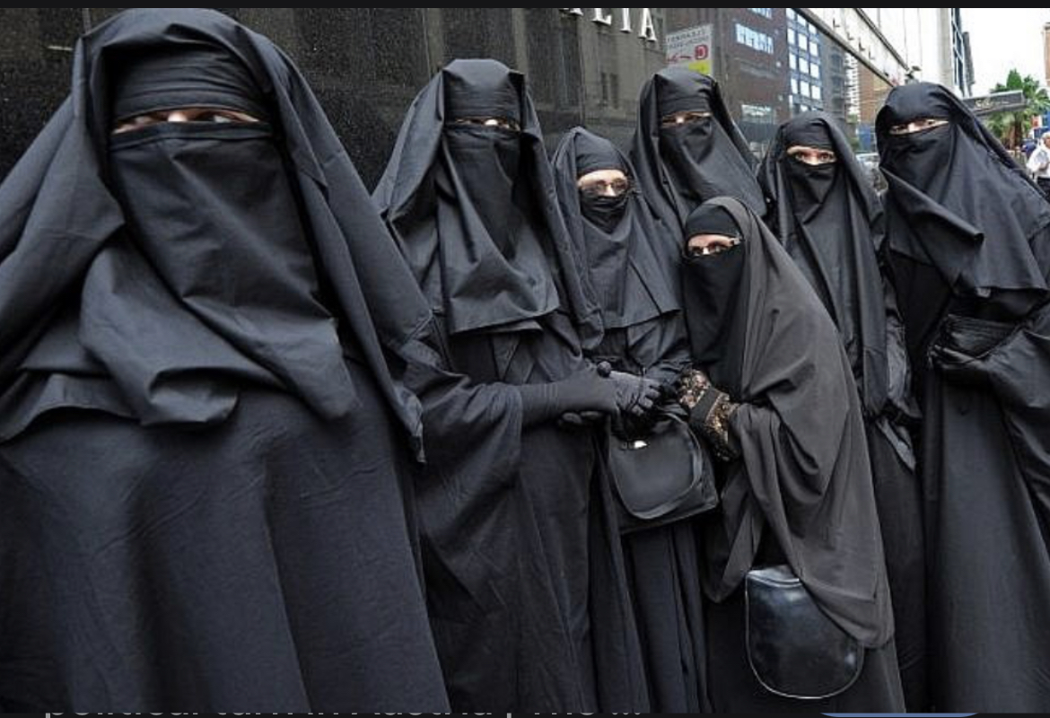 03D19105 627C 4A9F BB59 8A9D91873BAD