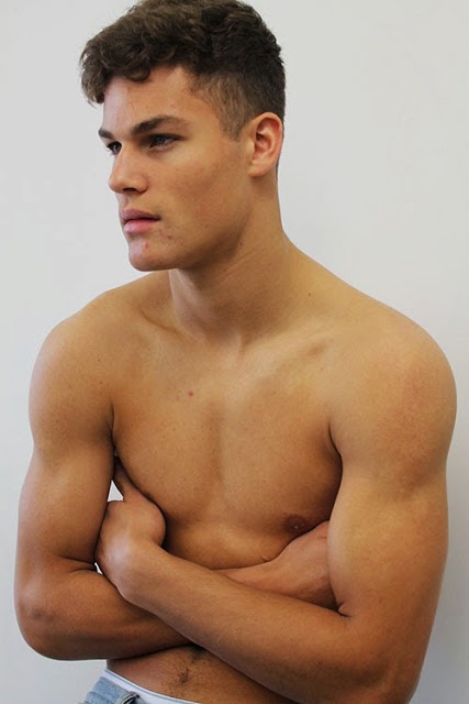 3479891 d8aacc98bed815a07612a39ad1e70739  artist management beautiful men