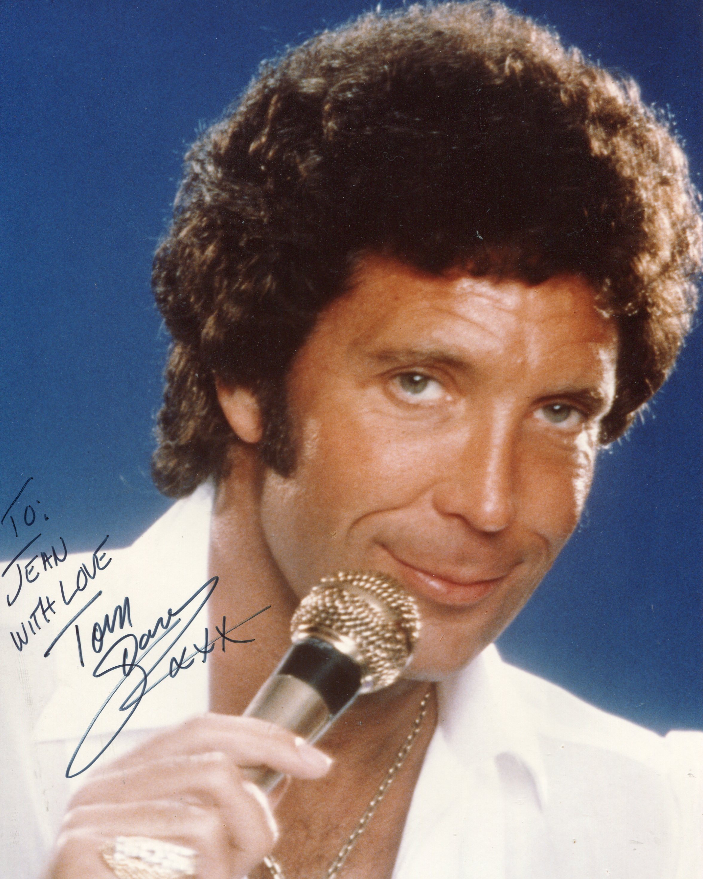 Tom Jones 8 1093719482