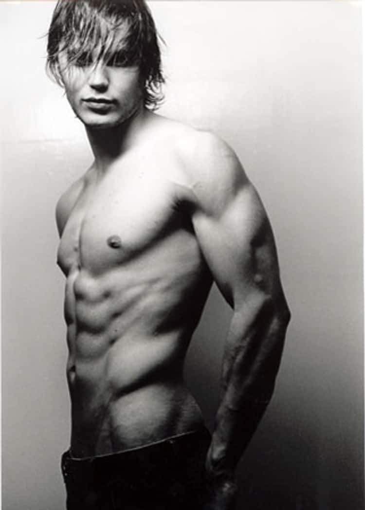 Taylor kitsch in shirtless pose all people photo u1