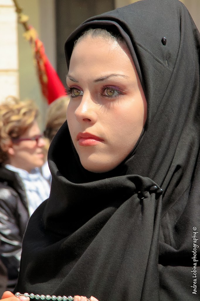 Sardinians Sardinian People Sardinian woman women 4