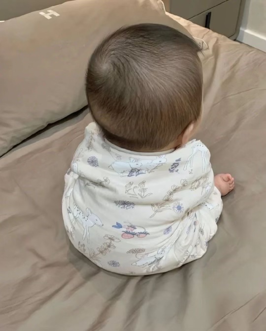 EF8089DA 6912 4FEA 9018 76BF5DBF26DD