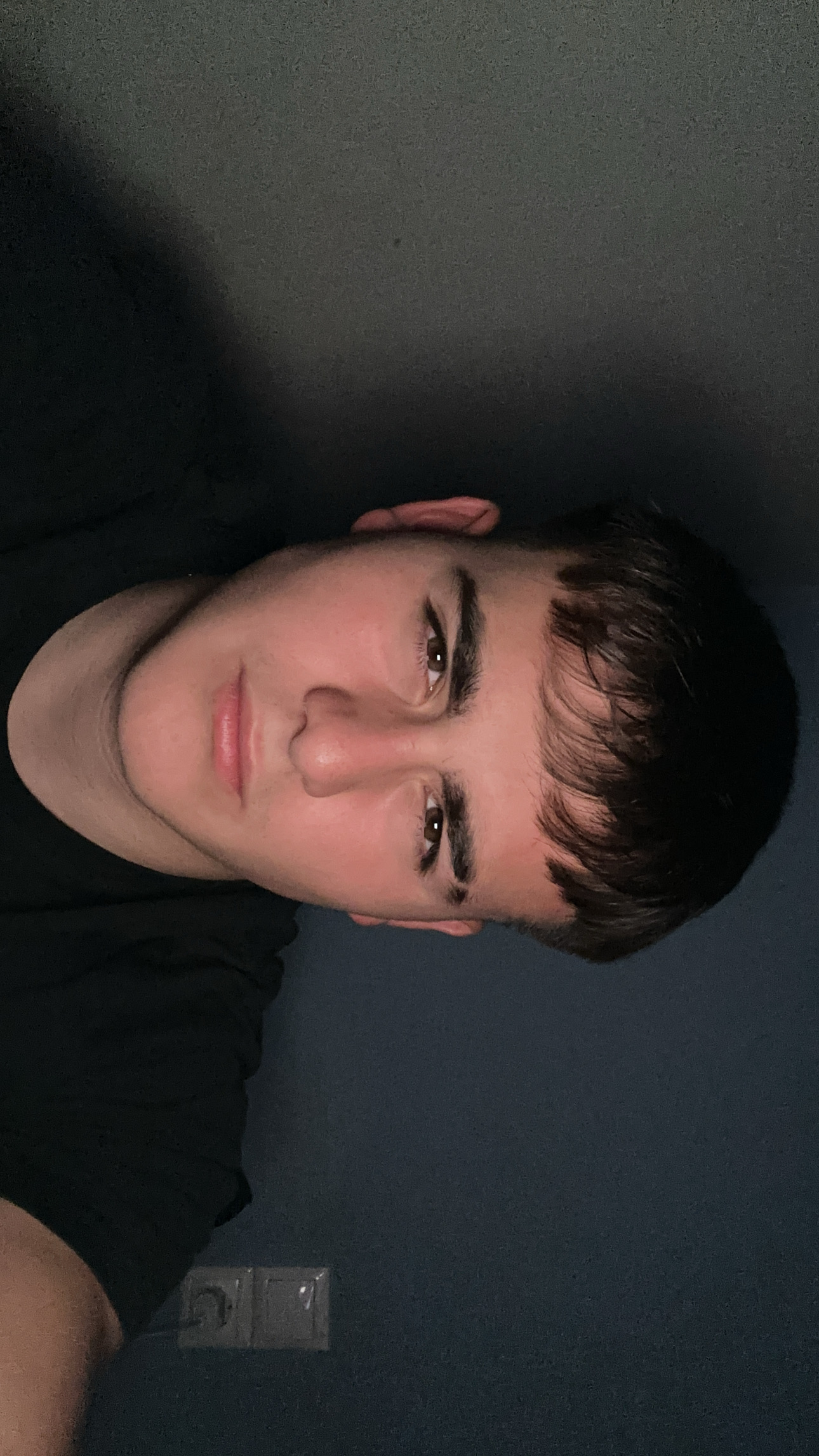 194A8498 E730 44D0 86B6 00E32AAE1397