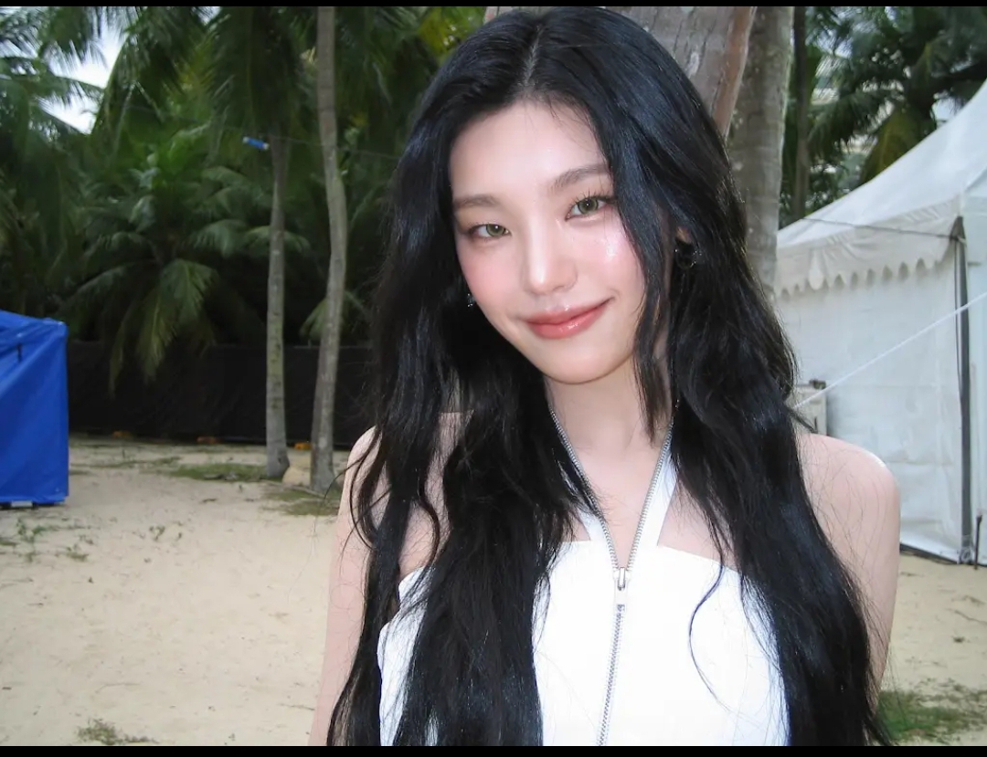 Screenshot 2024 12 28 11 59 34 977 apprevancedandroidyoutube edit