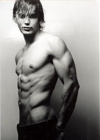 Taylor kitsch nude shirtless