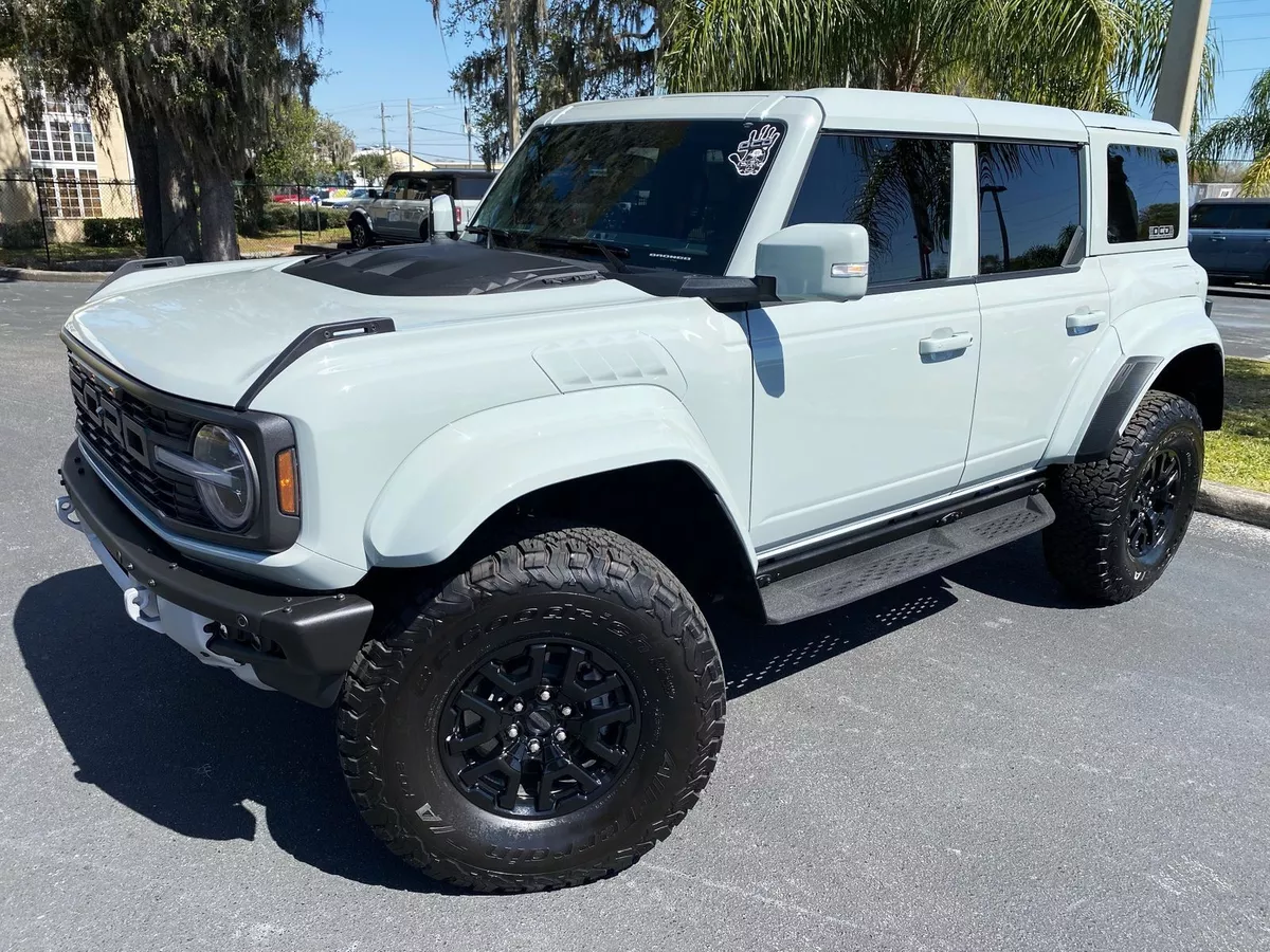 S l1200