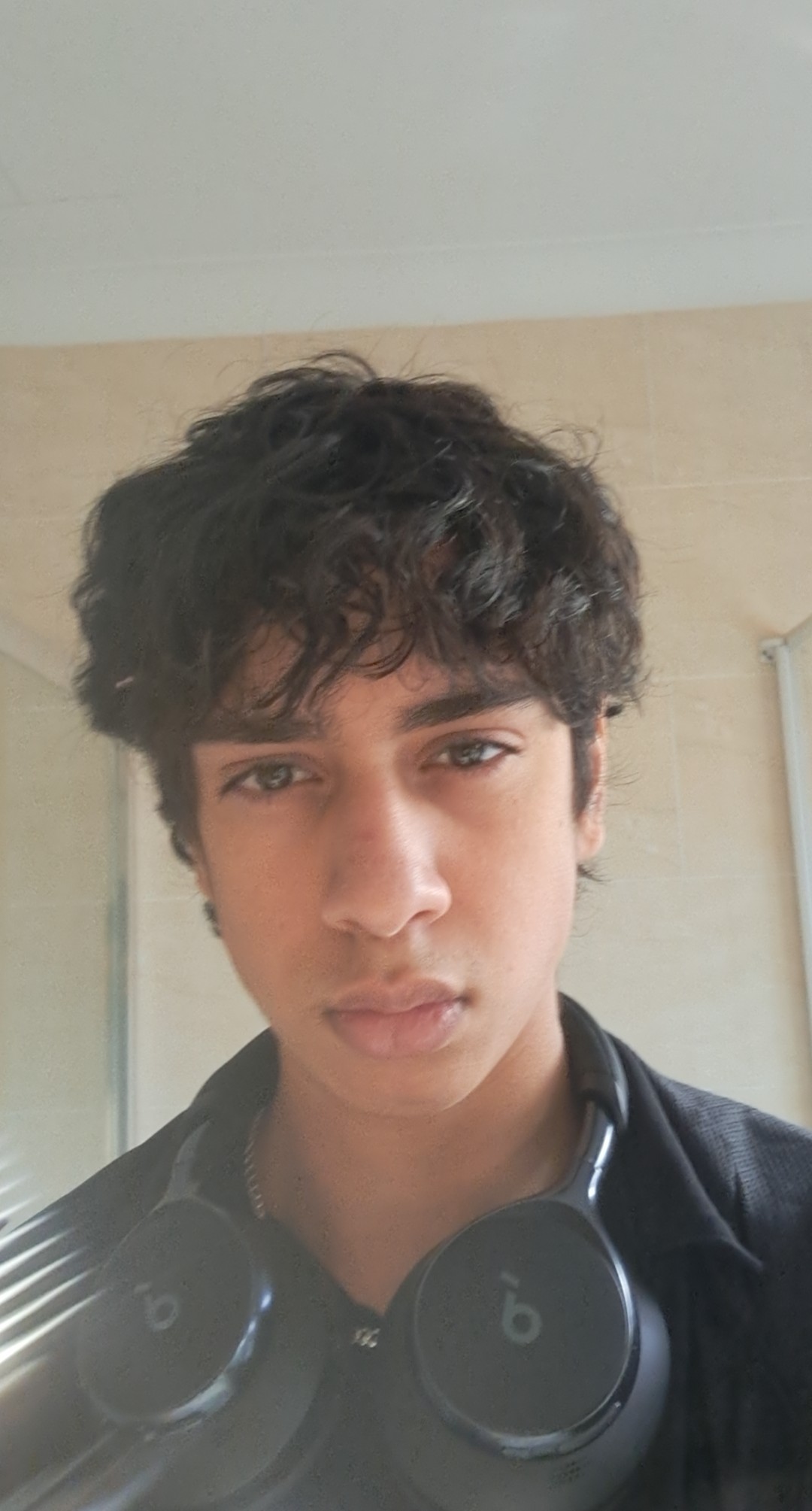 1000042988