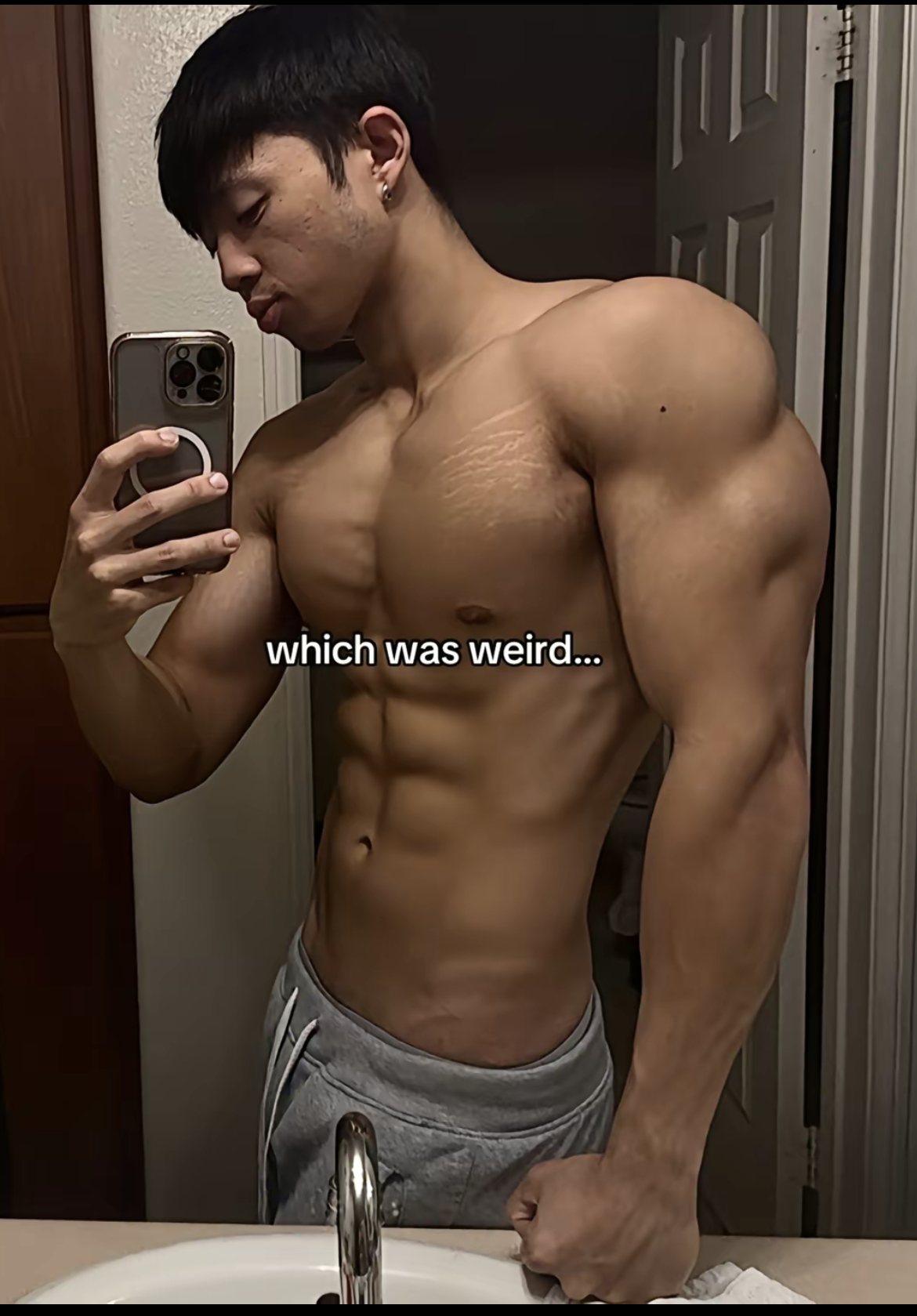 F12C5A4B C0B0 4C02 A28D 7859760710F3