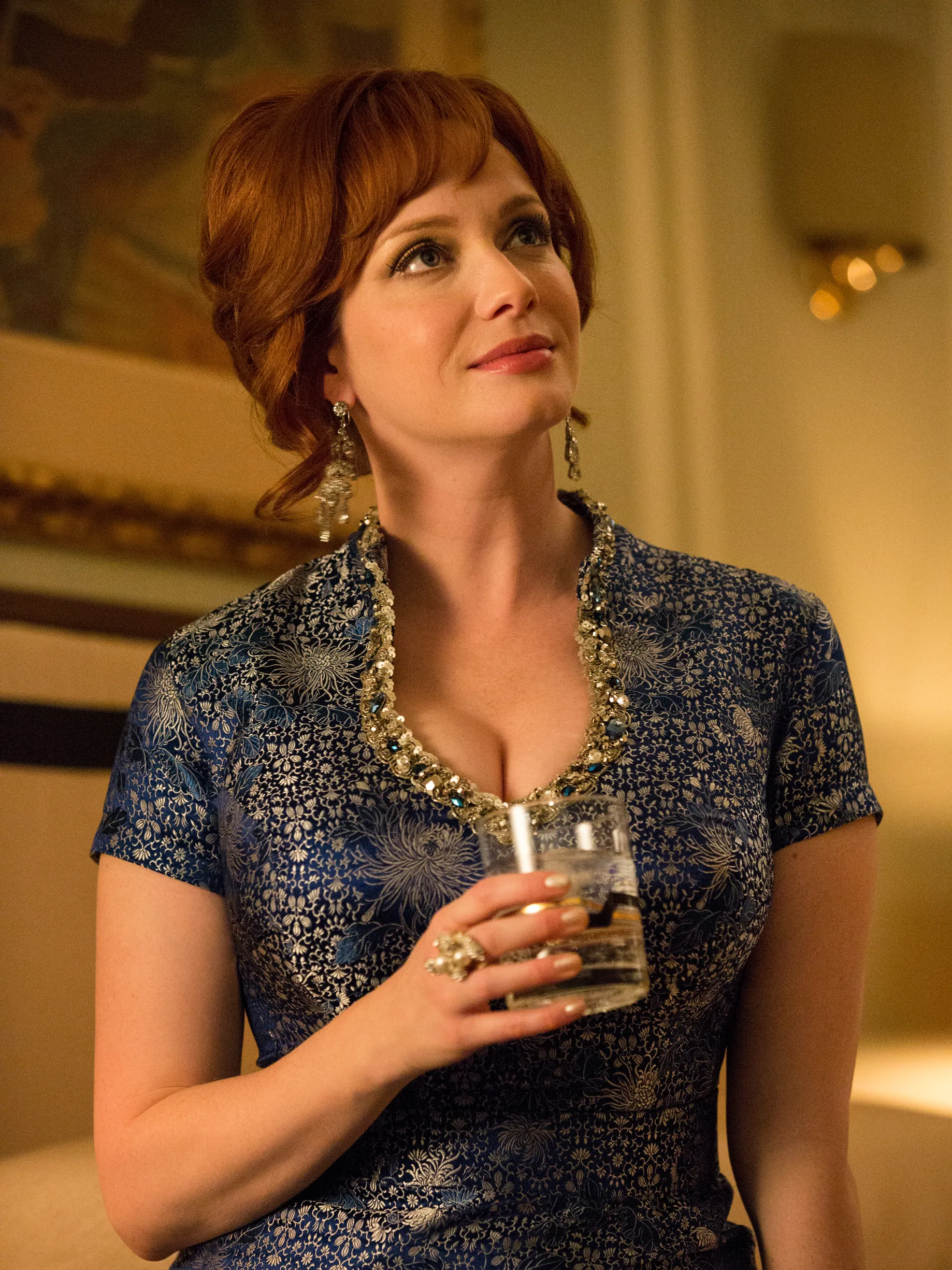 636356300466414437 CHRISTINAHENDRICKS JOANHARRIS 72864986