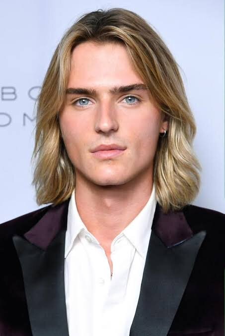 Images   2025 01 01T220537559