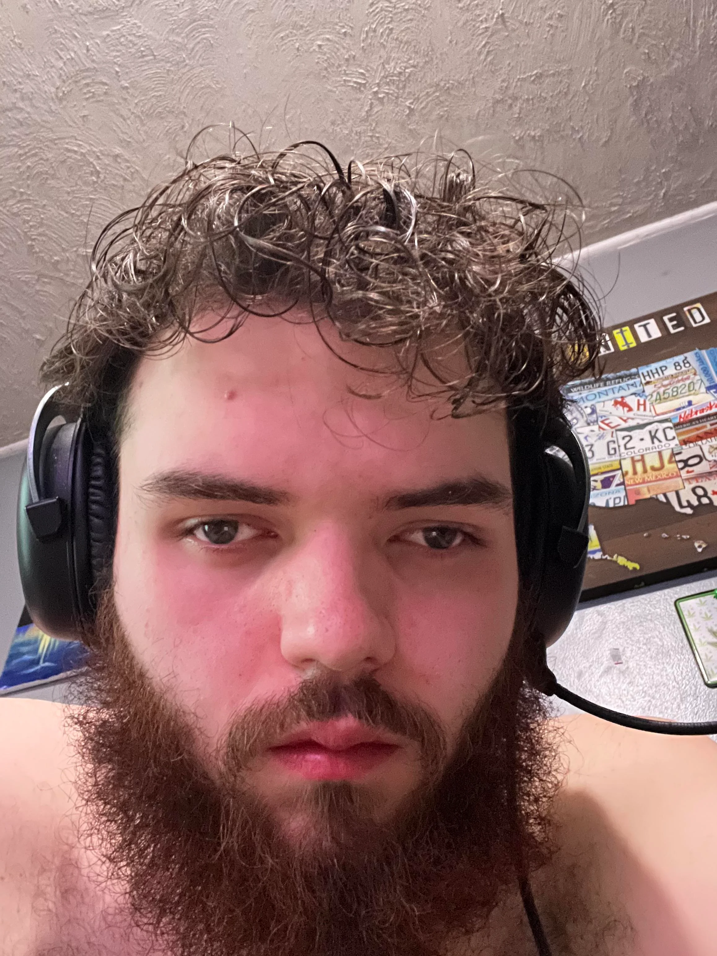 21 m feeling ugly as of late and confidence is lower than v0 b6k0nr8jjpdd1