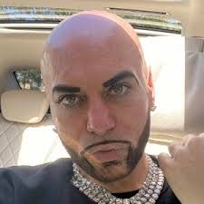 EDE37F99 CBD4 44B2 81C6 F37D3379B1DF