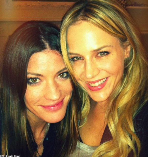 Why are u looking here stupid