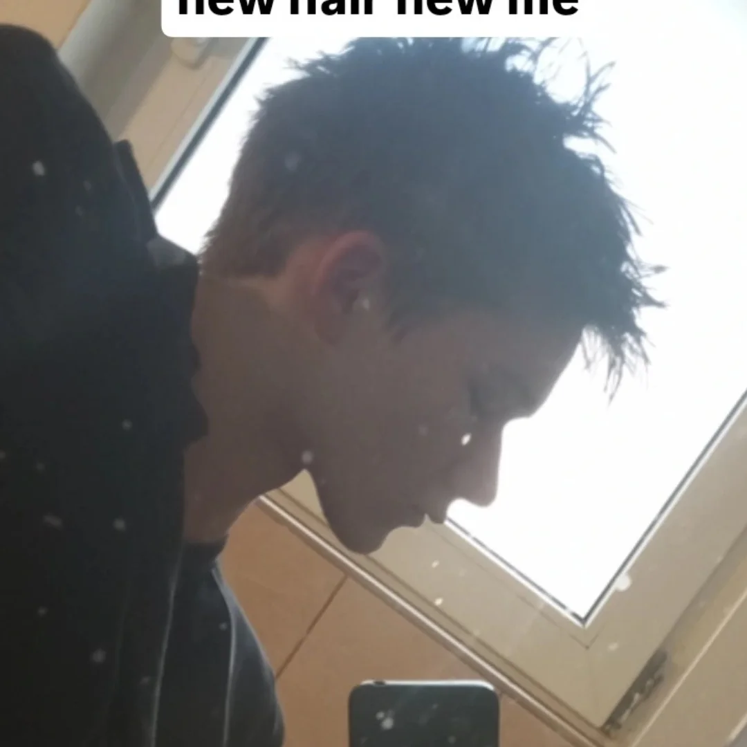 1000505996