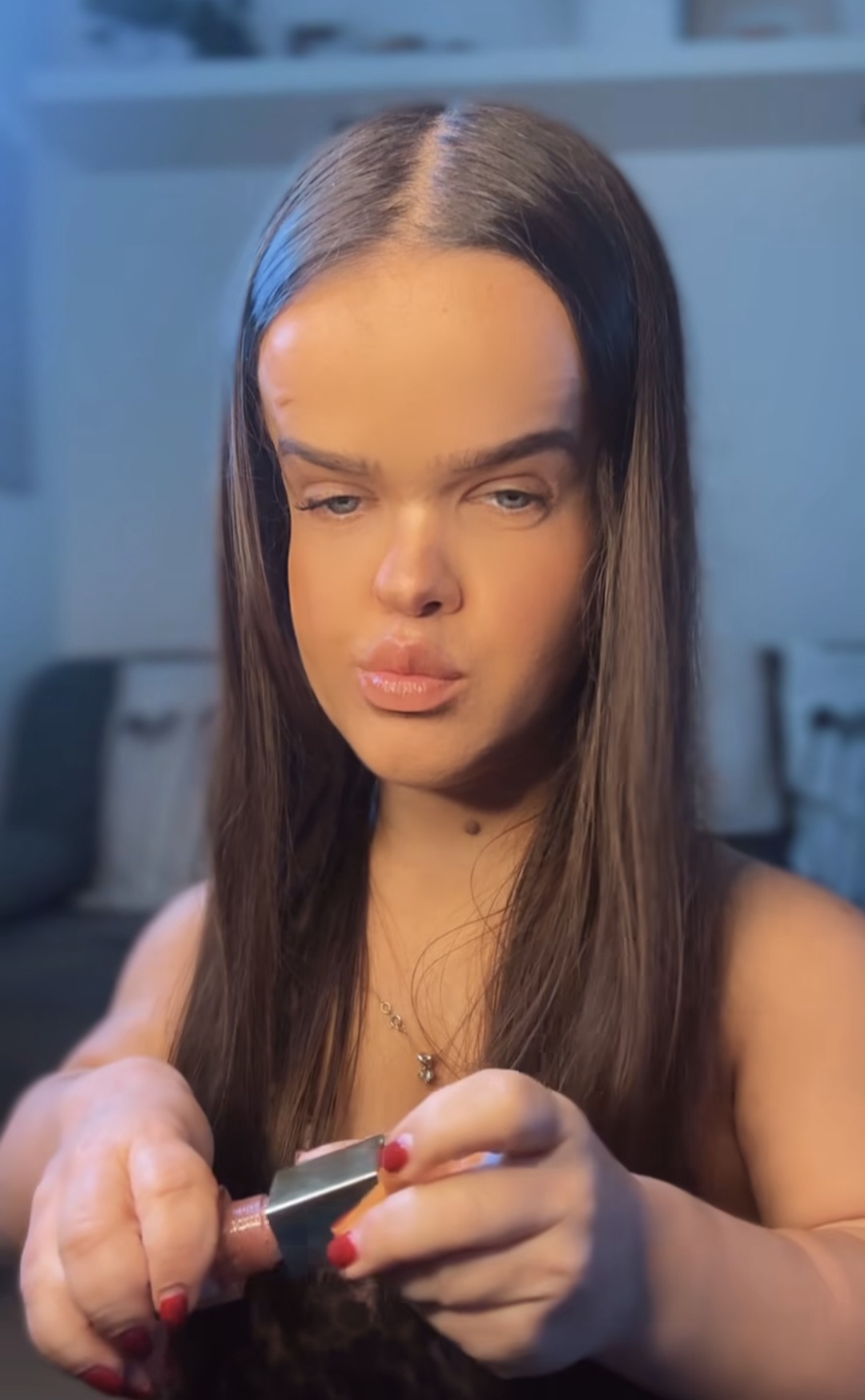1000016025
