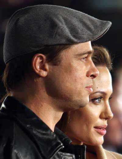 Opinions on brad pitt a side profile specially the chin v0 zjeiakdkmxmb1