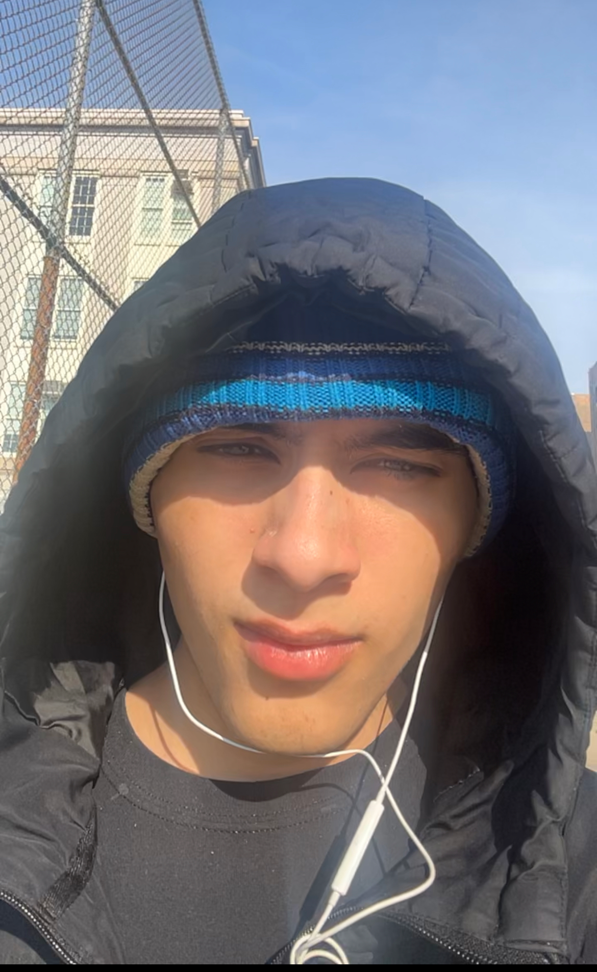 936434E9 7B5B 4C63 890E 32F4AEFDCCA5