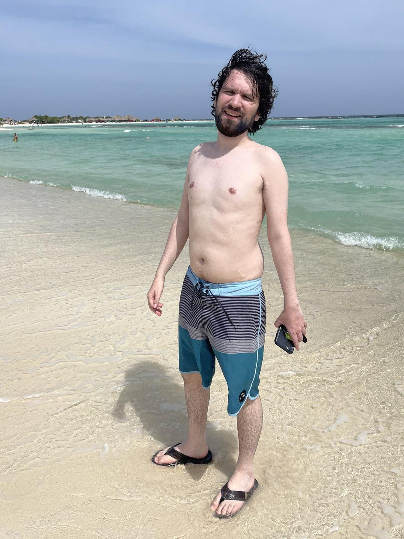 About the infamous beach photo v0 qusni61xeq1d1