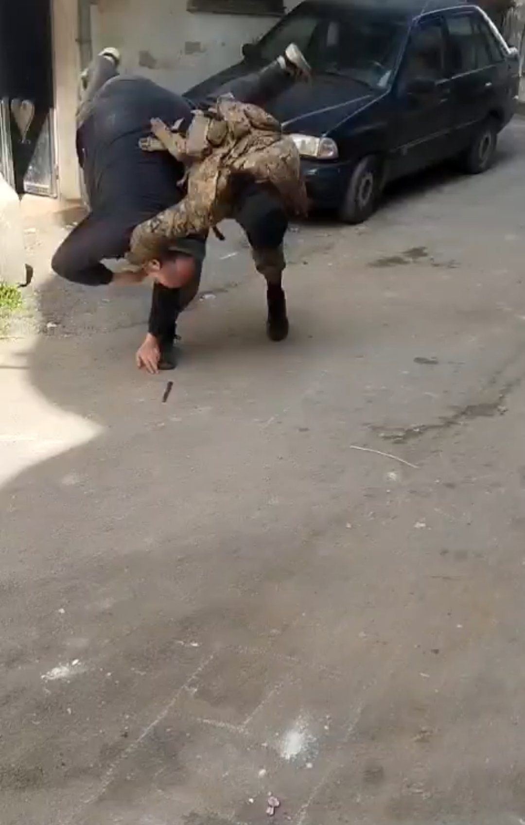 Screenshot 2025 03 08 23 52 15 815 edit commiuivideoplayer