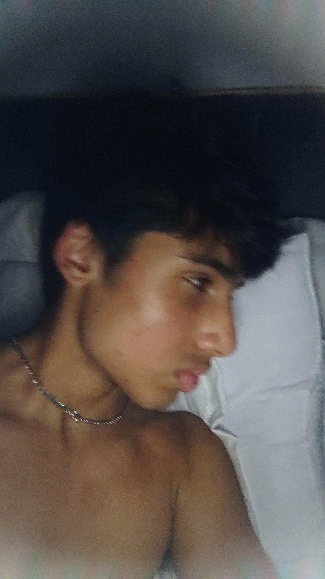 1000008575