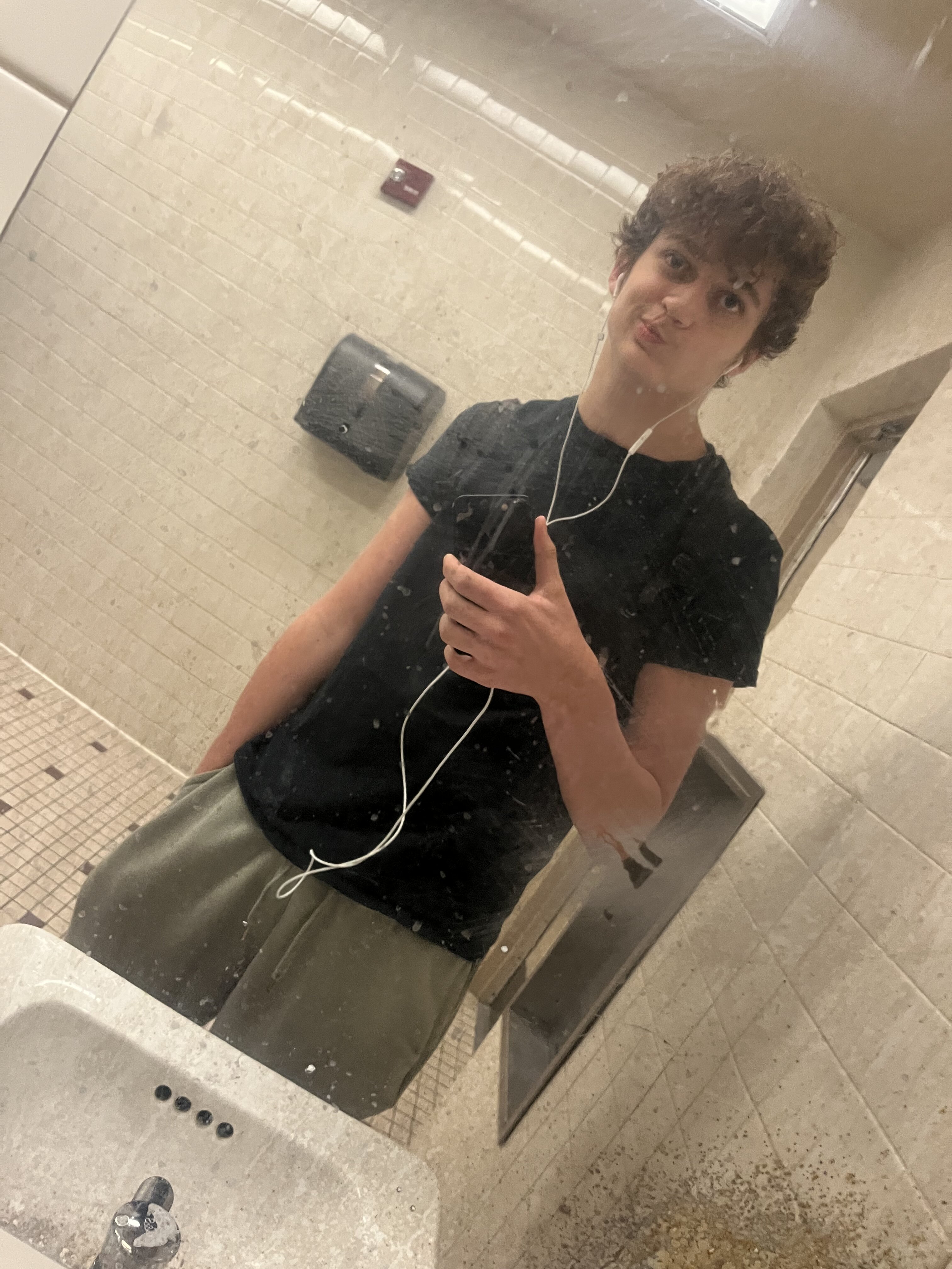 B5355D33 88BB 4868 A694 079B503563DA