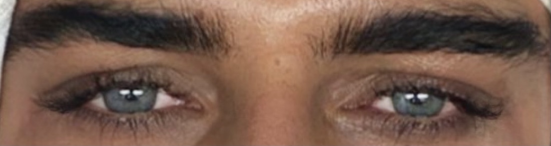 DADD8C4F E409 4768 9321 F770015C1507