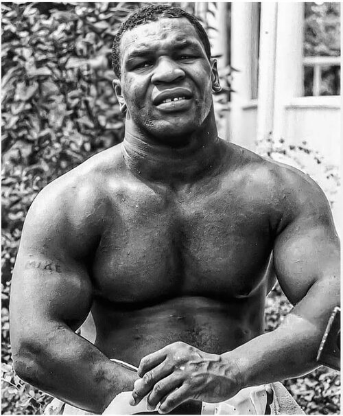 this-is-iron-mike-tyson-in-his-prime-at-510-he-was-usually-v0-exjw428y7o791.jpg