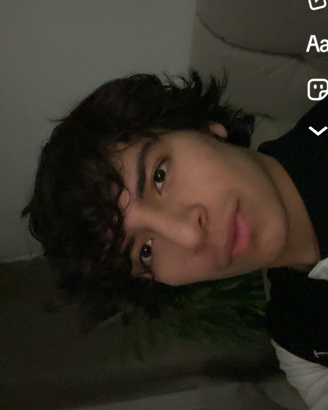 1743978661281