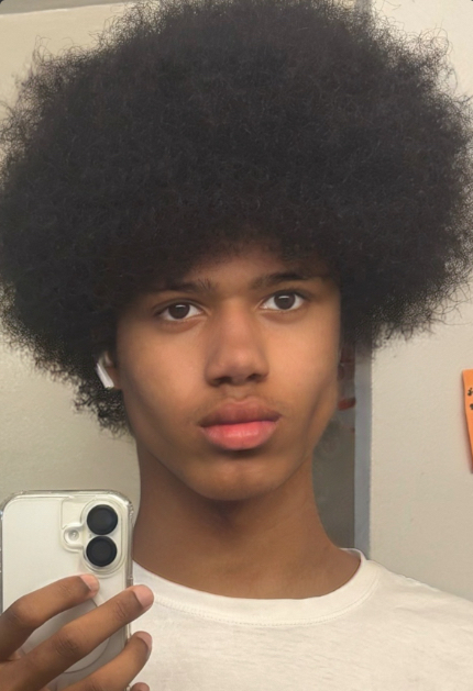 1744547812318