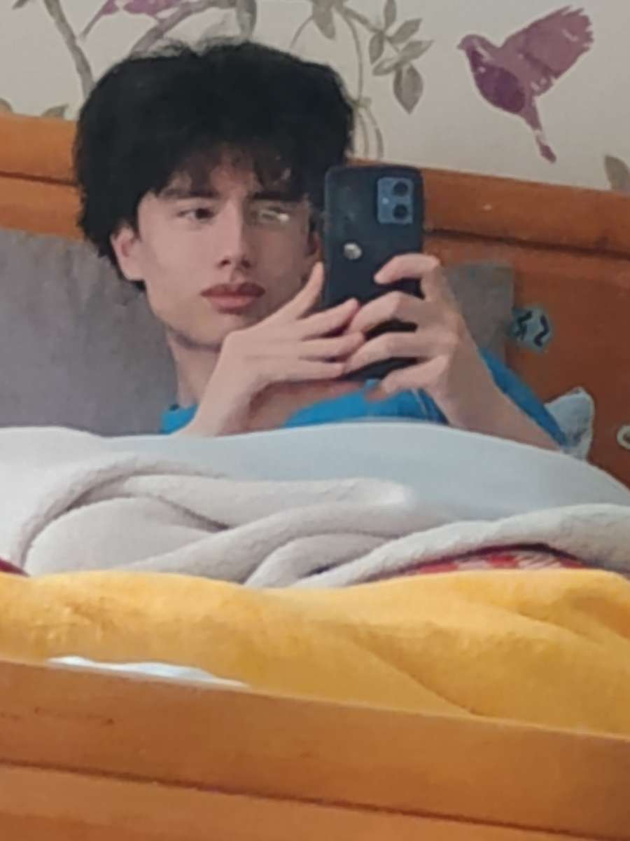 1000033812