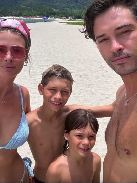 Screenshot from 2025 04 19 15 51 06