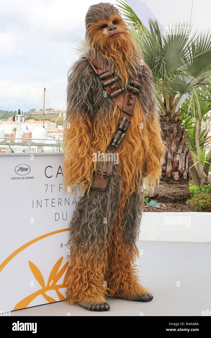 Cannes francia 15 maggio 2018 chewbecca a solo una star wars storia photocall durante la setta