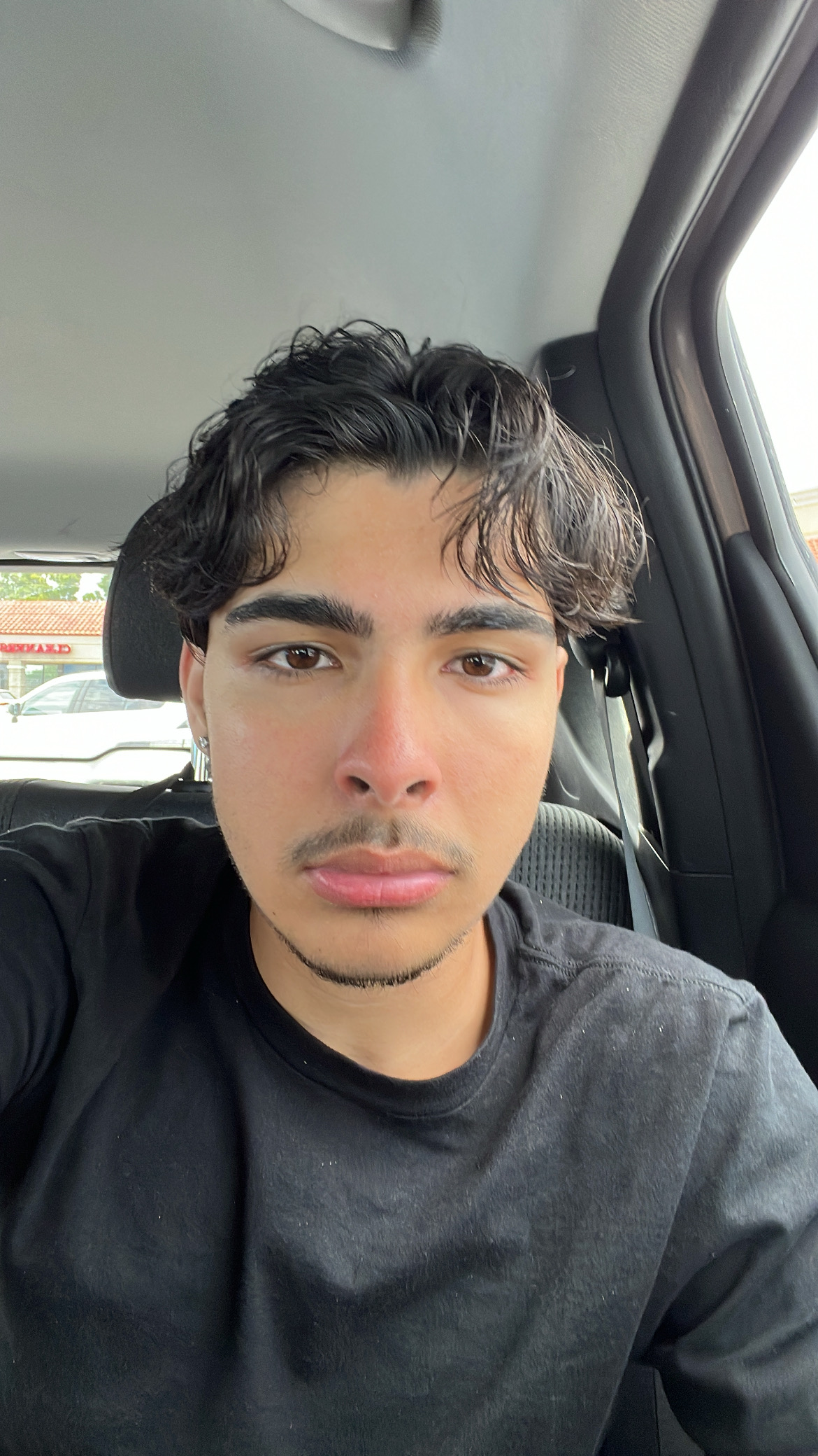 F331F593 7F3F 41BF 8F35 4FA0DB7D83CC