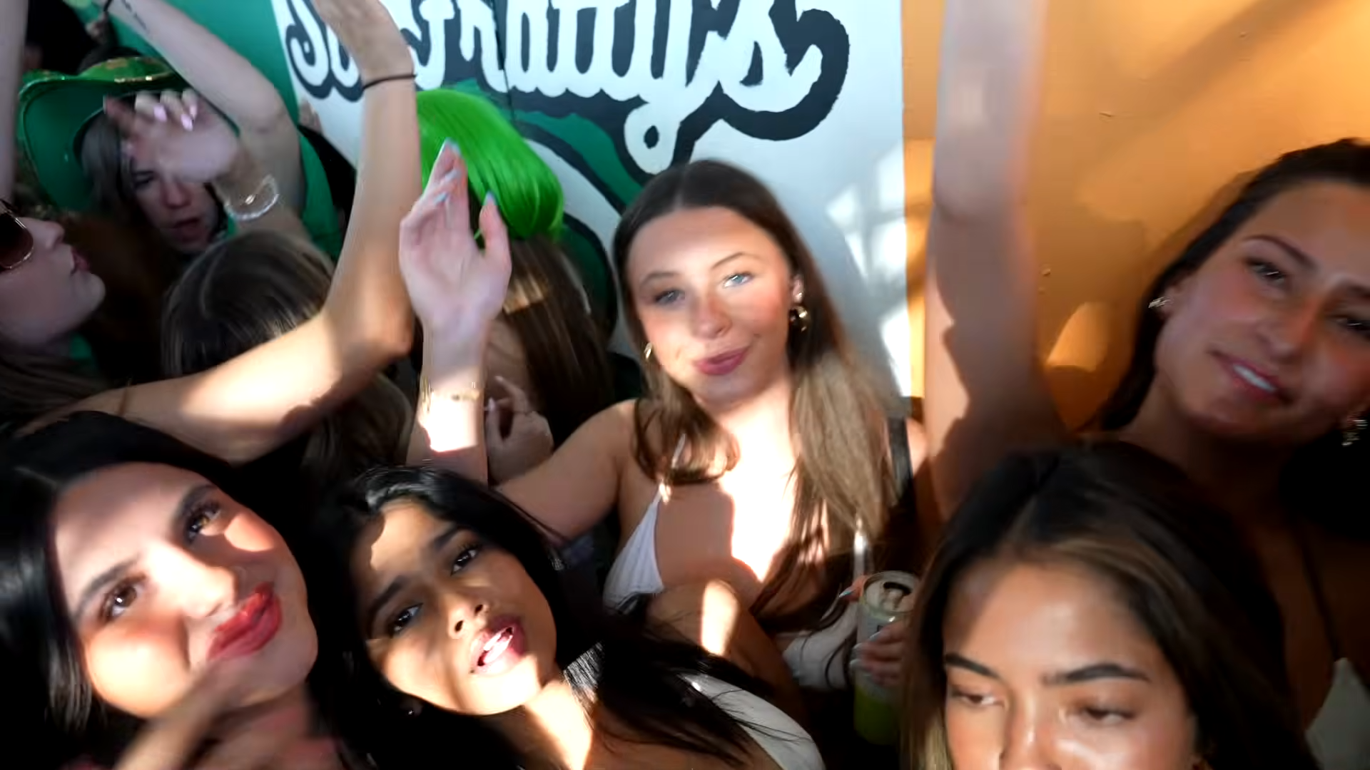 I DJD AT THE 1 PARTY SCHOOL 5 46 screenshot