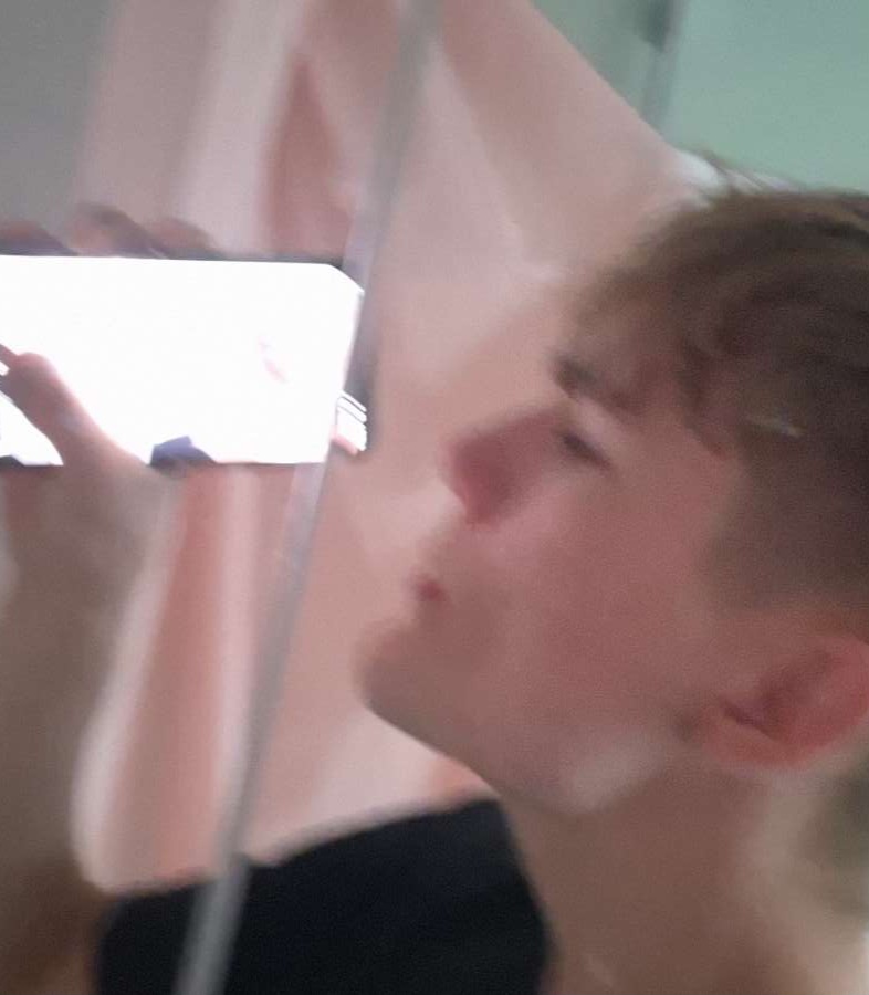 1000021127