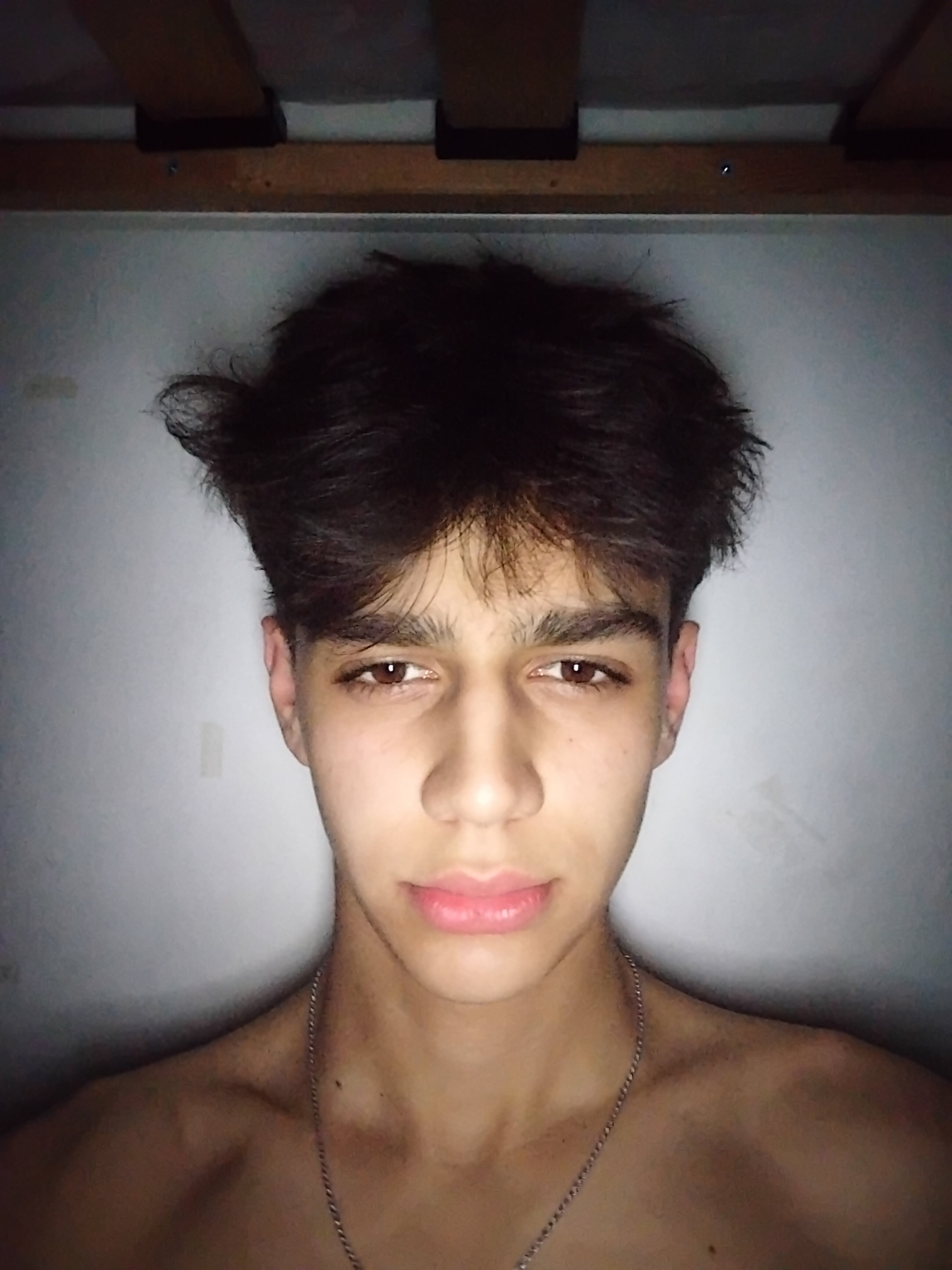 1000079404