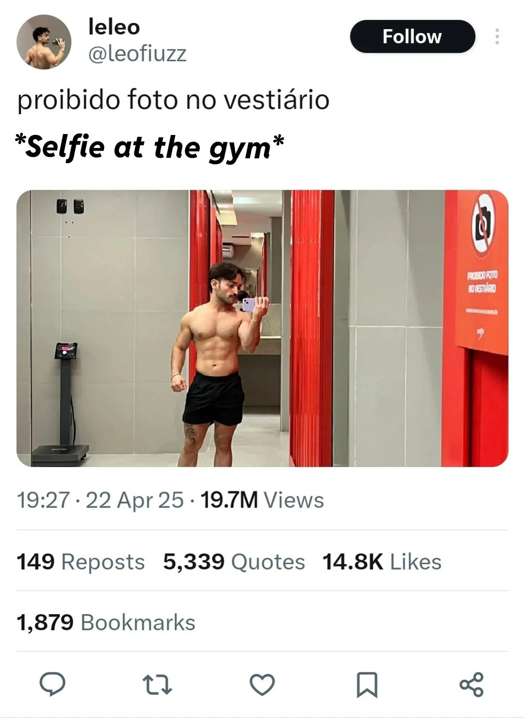 Gay brazilian guy posts a random gym selfie ends up going v0 f328mz7ul43f1