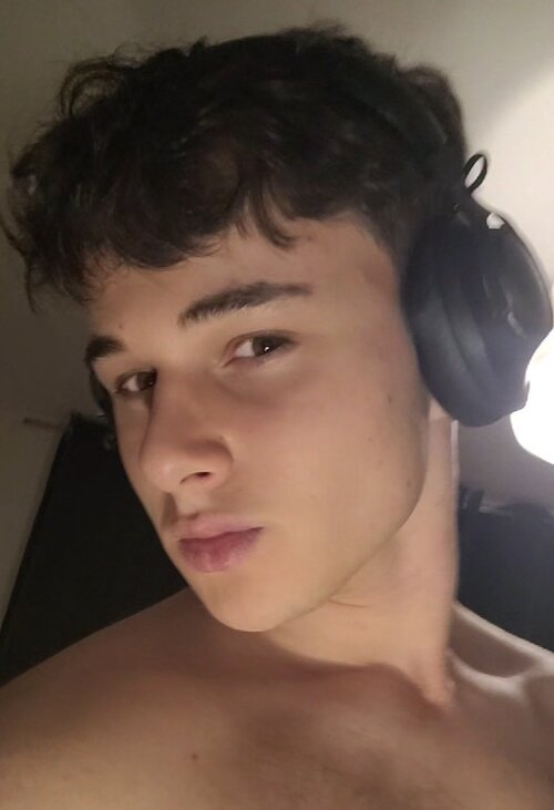 Screenshot_20250529_004629_TikTok.jpg