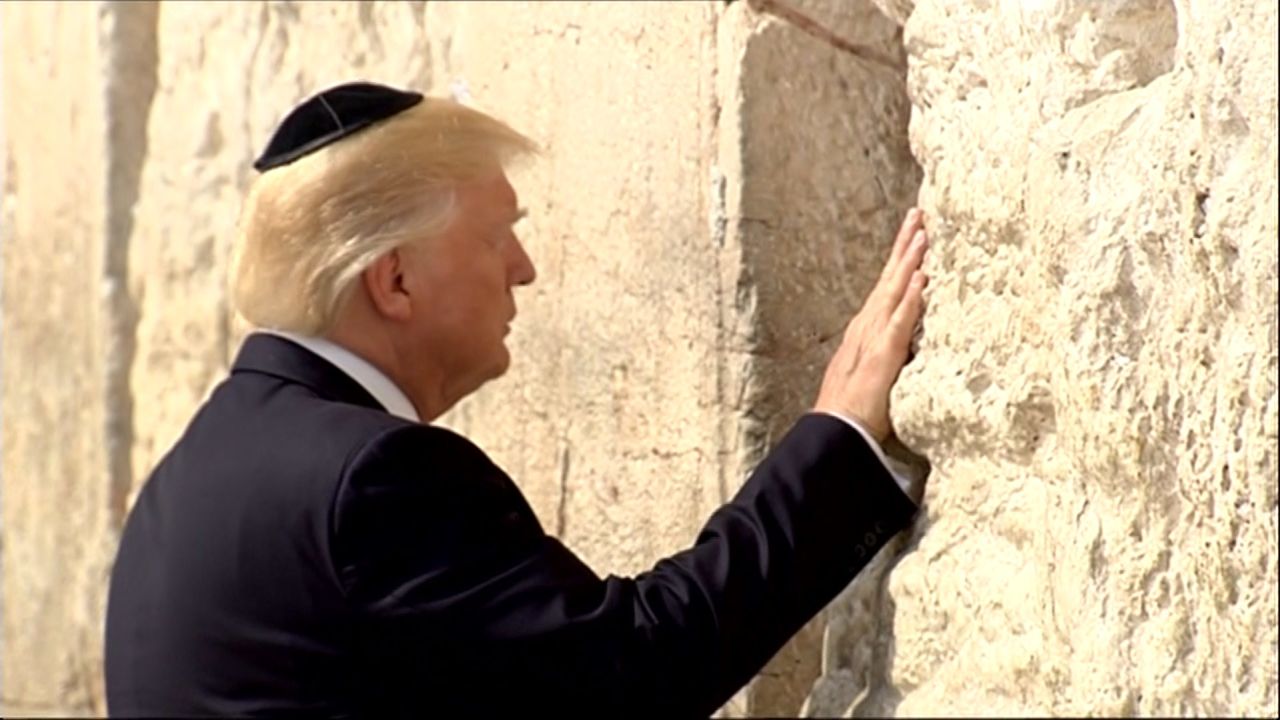 170522092440 02 trump western wall 0522