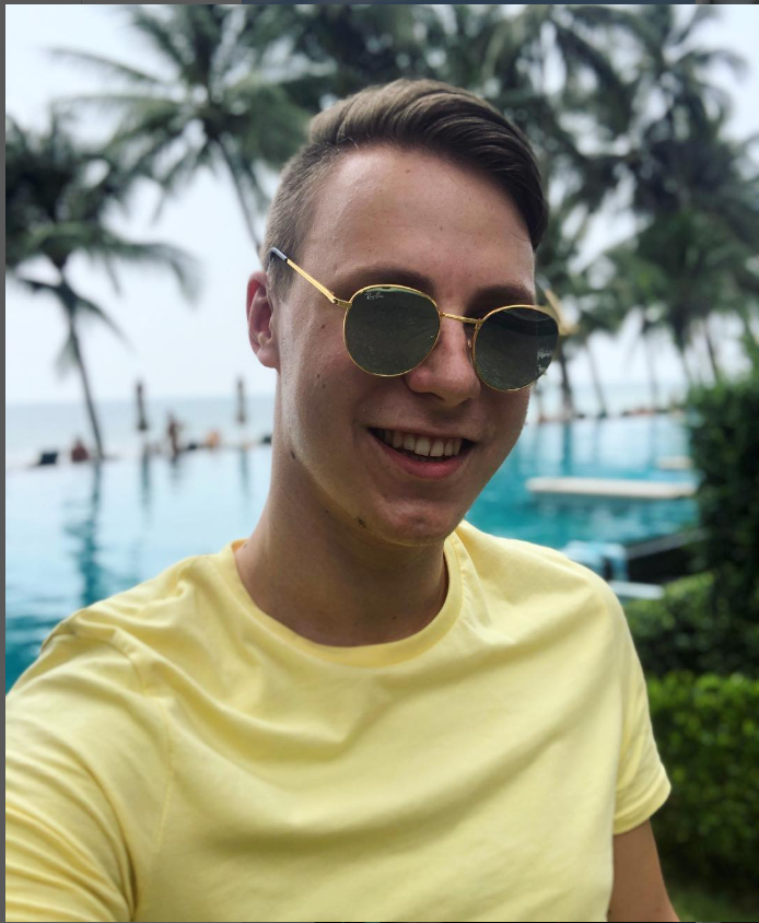 Alex2