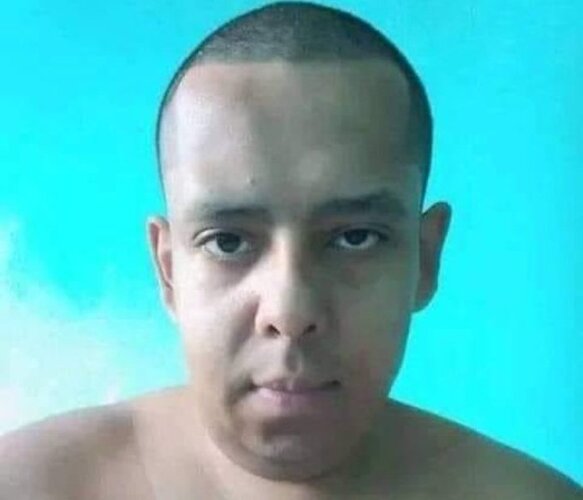 GtIY9WAWQAAbd j