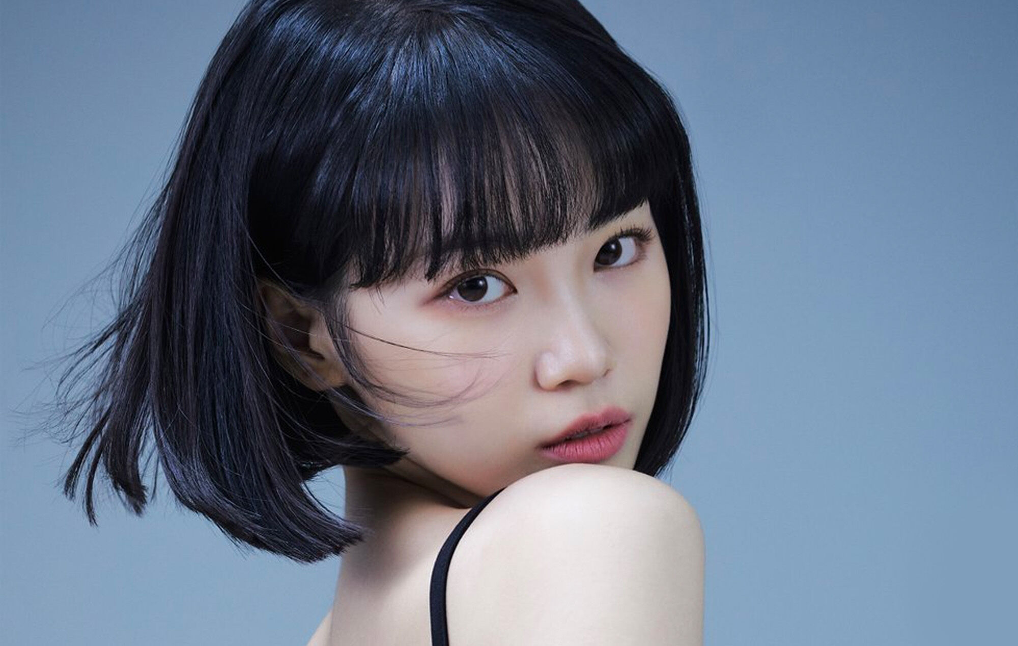 Le sserafim kim chae won source music girl group 2022