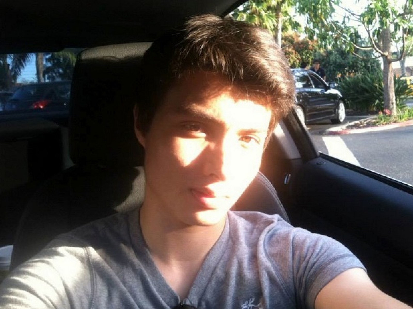 Elliot rodgers family said he had been diagnosed aspergers syndrome had been receiving