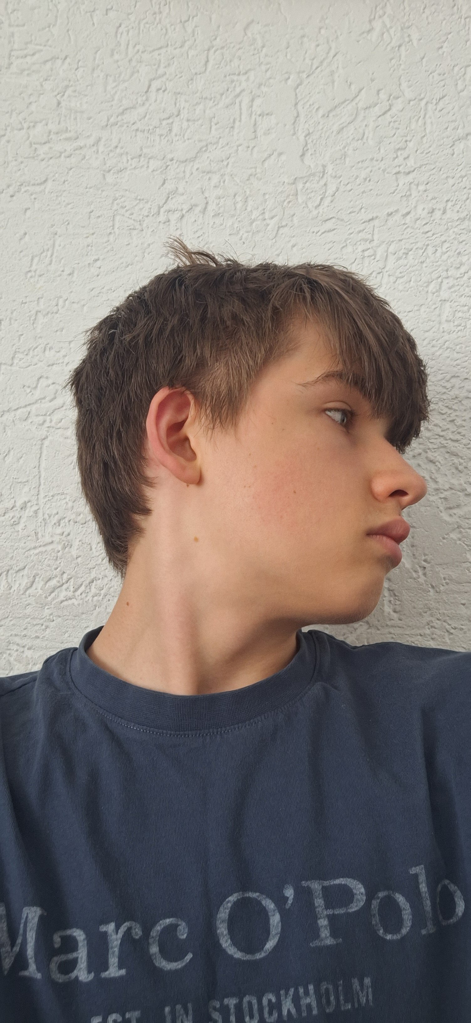 1000063932