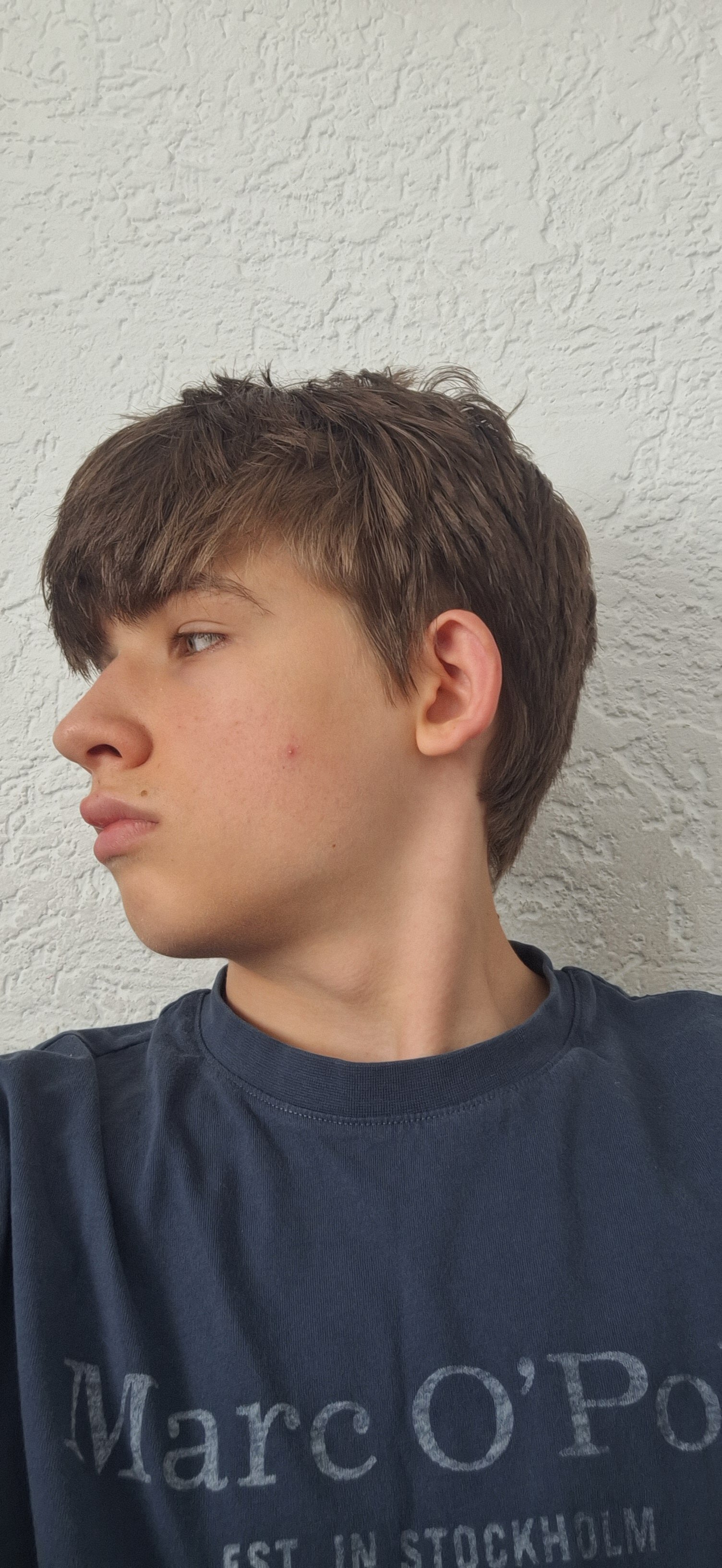 1000063933
