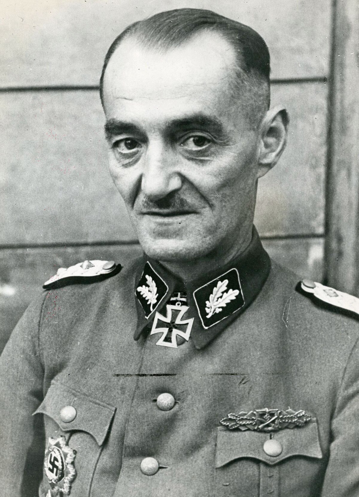 Bundesarchiv Bild 183 S73495 Oskar Dirlewanger