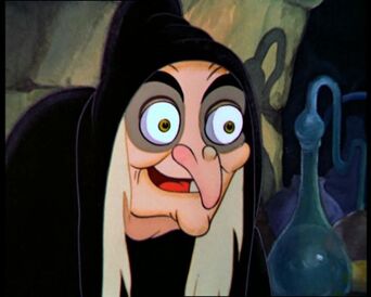 Witch the witch from snow white 31444288 432 346