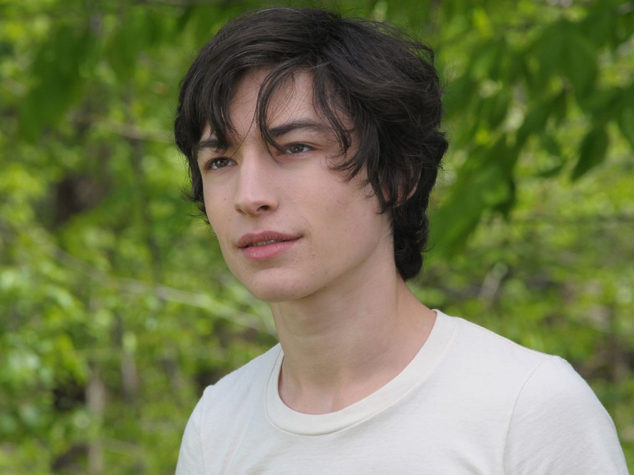 Ezra miller Ezra miller