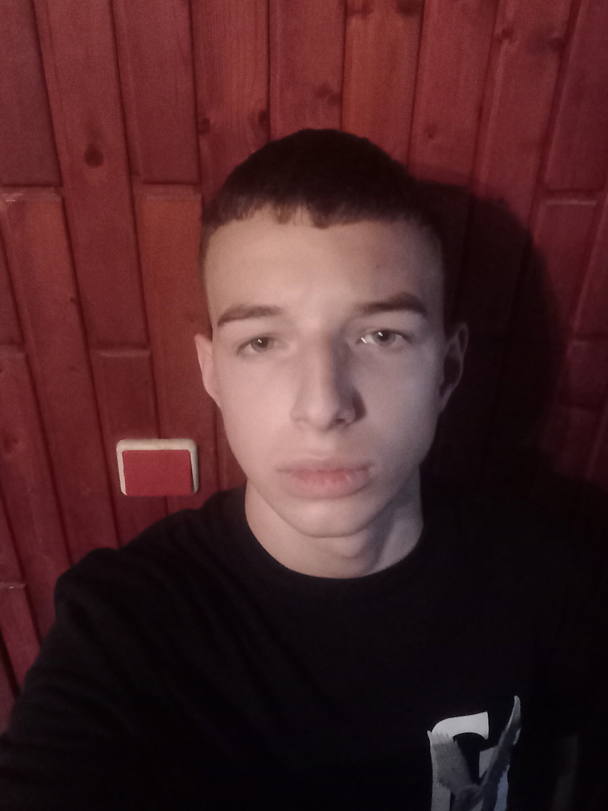 1000011759