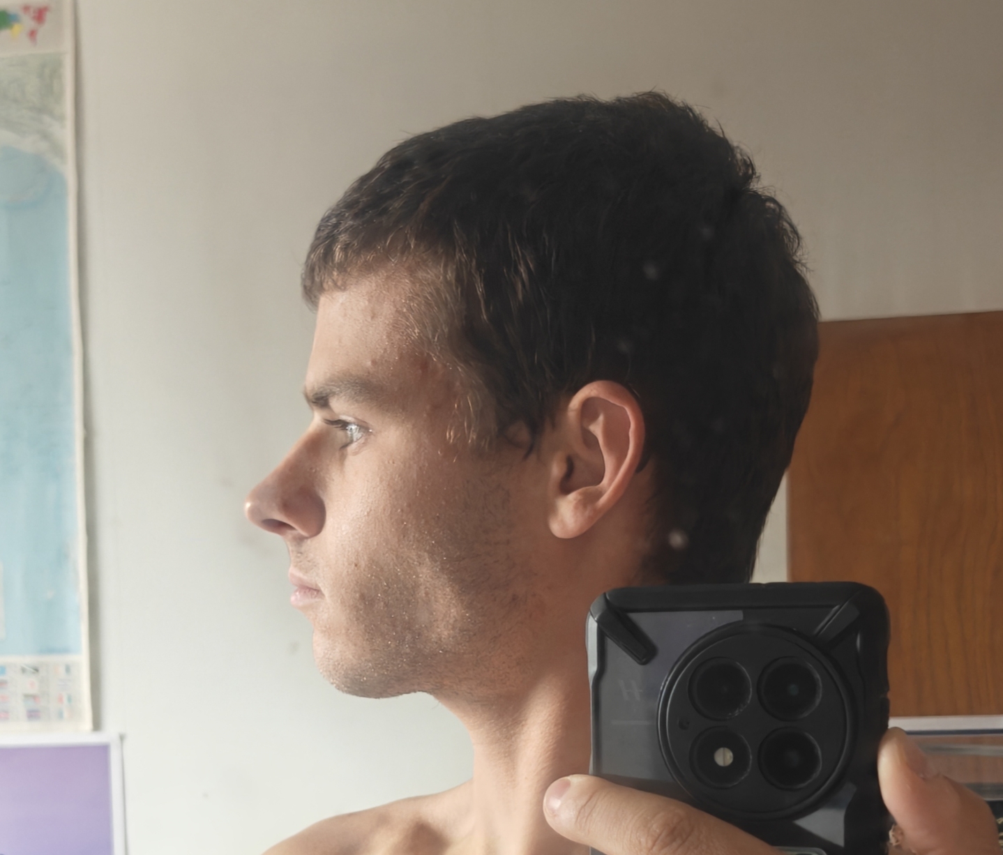 1000108084